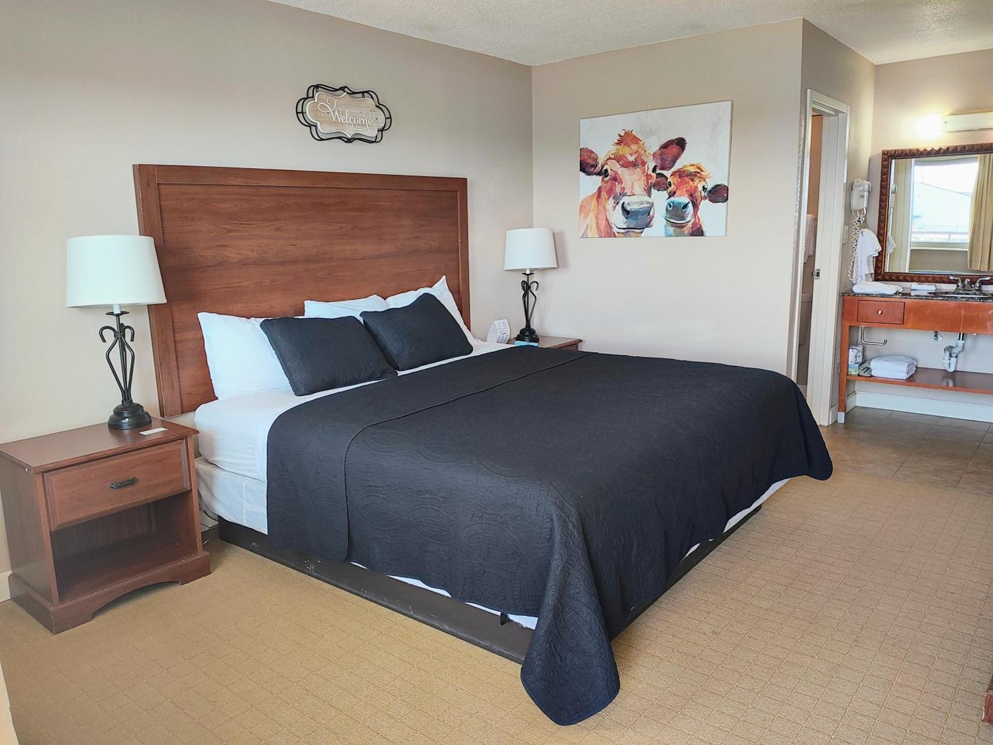 The Lodge At Russell - Russell Inn Room photo